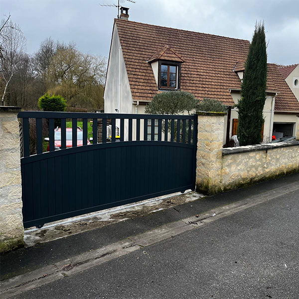 Portails sur-mesure 95