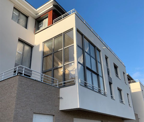 Pose fenêtres sur-mesure